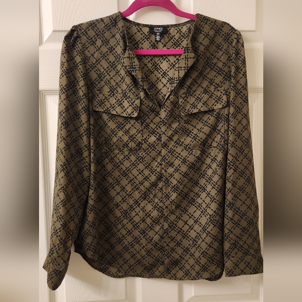 Jones New York Olive Green and Black Patterned Blouse